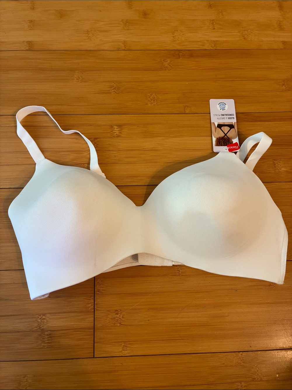 Hanes Smooth Molded Bra - White